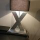 Lampe en X, croix, acier, design