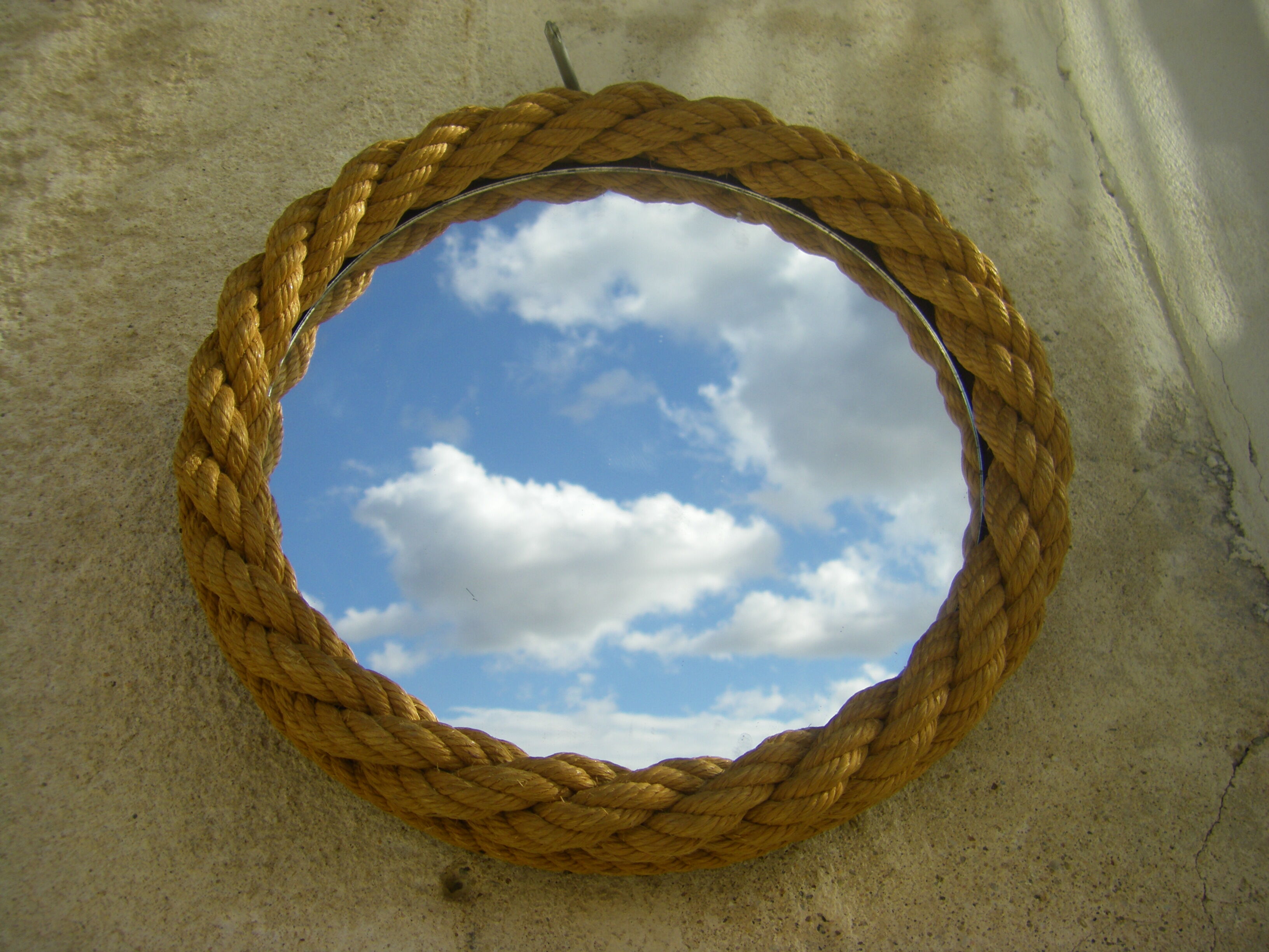 Rope mirror