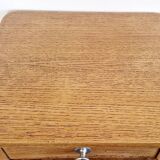 Table d'appoint chêne années 40
