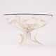 Table fleurie en métal Hans Kogl du milieu du siècle avec plateau en verre