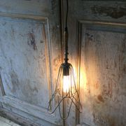 Wood lamp