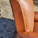 Fauteuil club en cuir brun art déco 1930