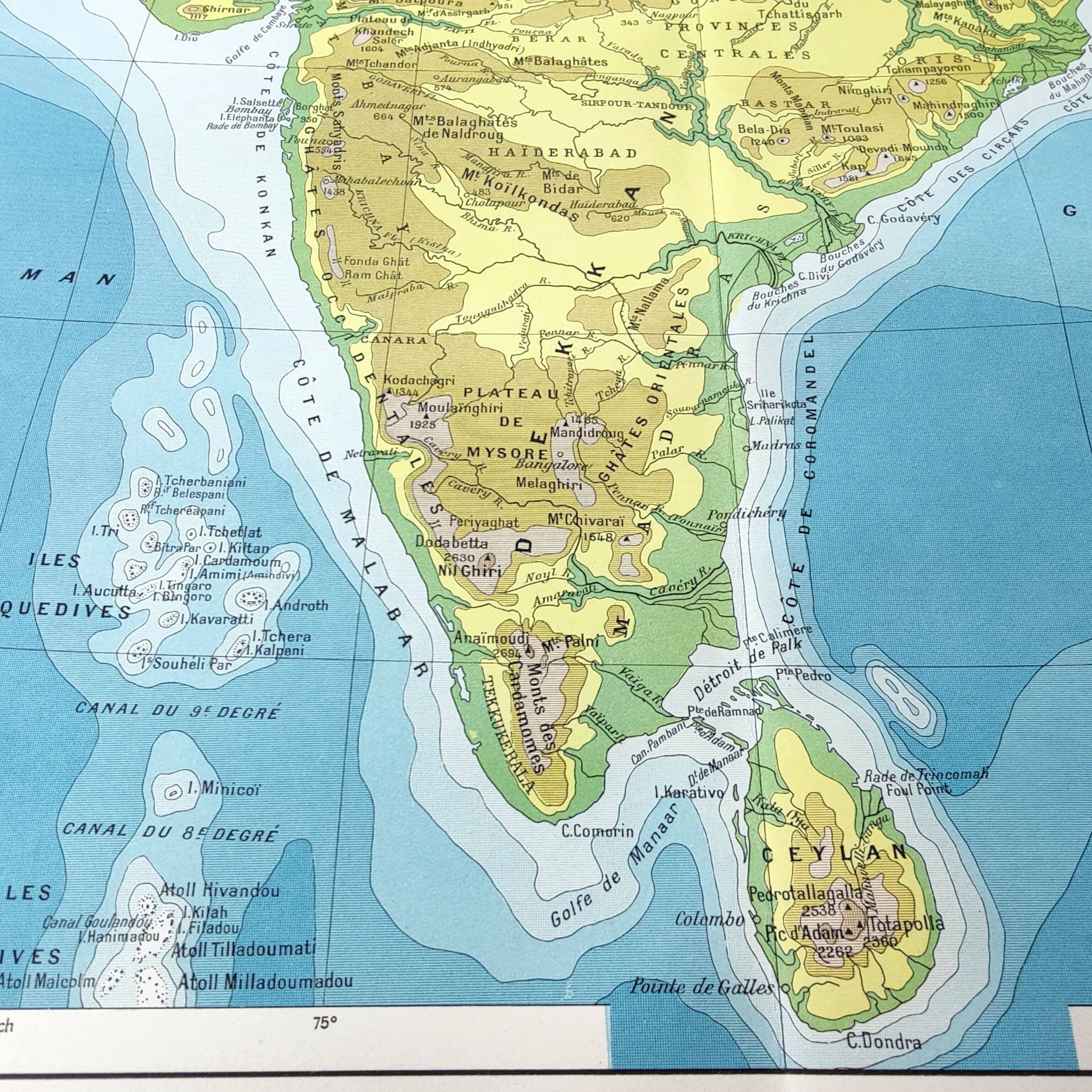 Vintage map of India 43x43cm from 1950.