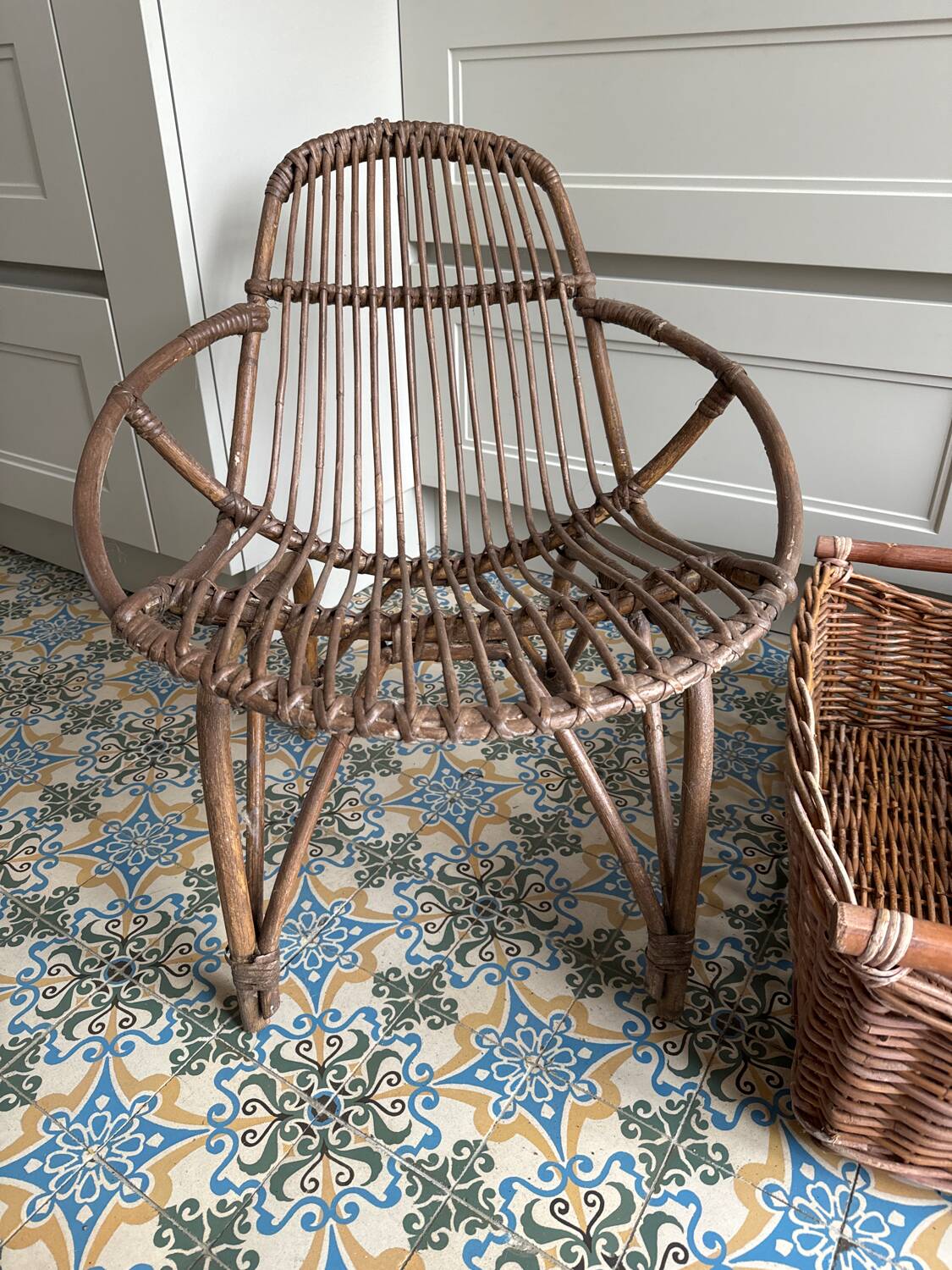 Alex armchair