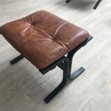 Paire de fauteuils et repose pieds Siesta cuir marron, Ingmar Relling, Westnofa