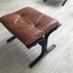 Westnofa Pair of armchairs and footrest siesta brown leather
