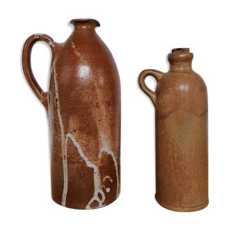 2 bottles in enamelled stoneware
