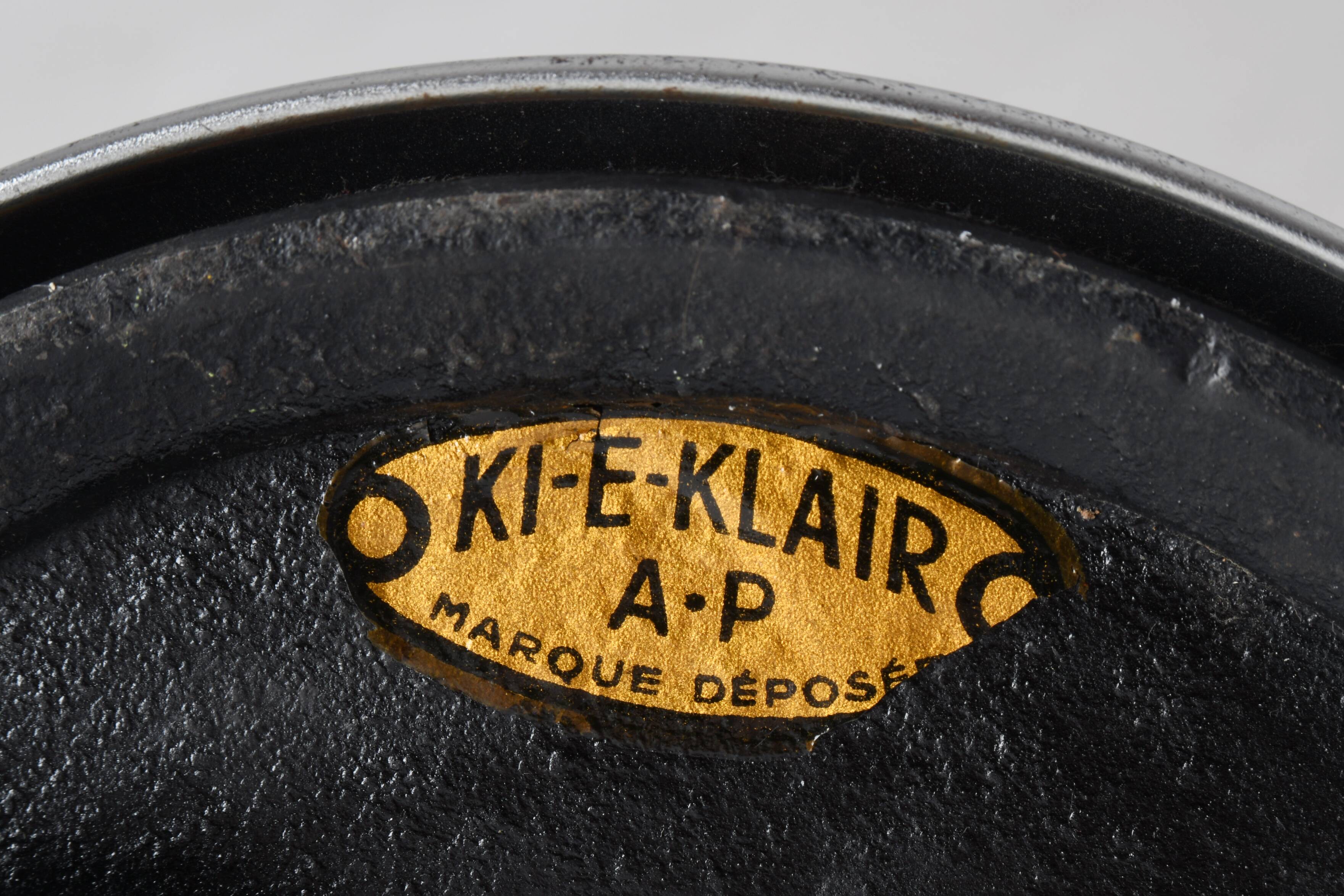 Ki-E-Klair lamp pair