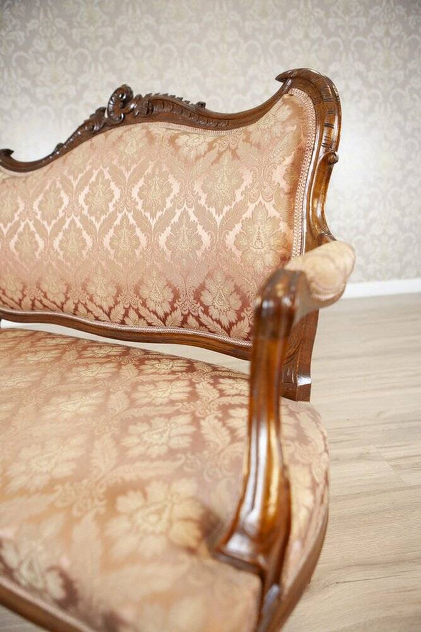 Small Neo-Rococo Sofa, 1930s