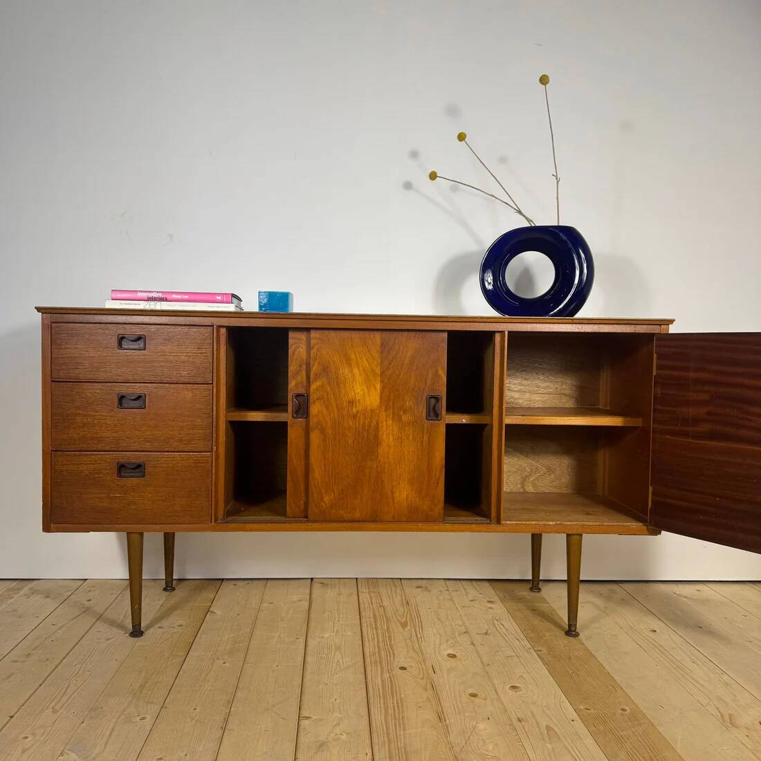 Danish teak sideboard – Mid-century credenza from the 1960s