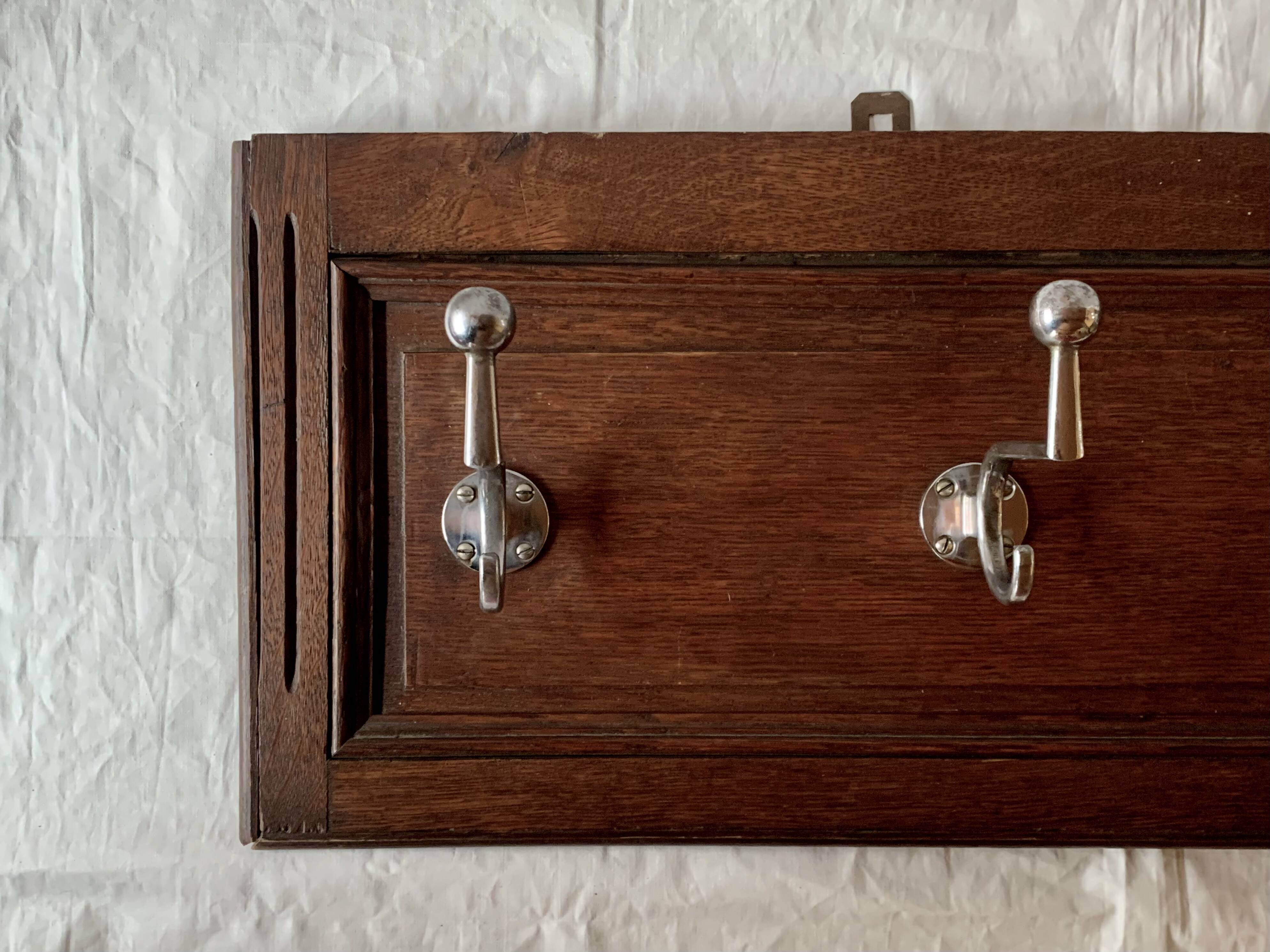 Art Deco wall-mounted coat rack in solid wood - 5 hooks