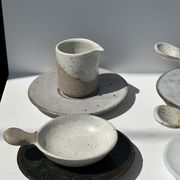 Service de petite vaisselle modulable en céramique indonésienne (6 éléments + coupelles)