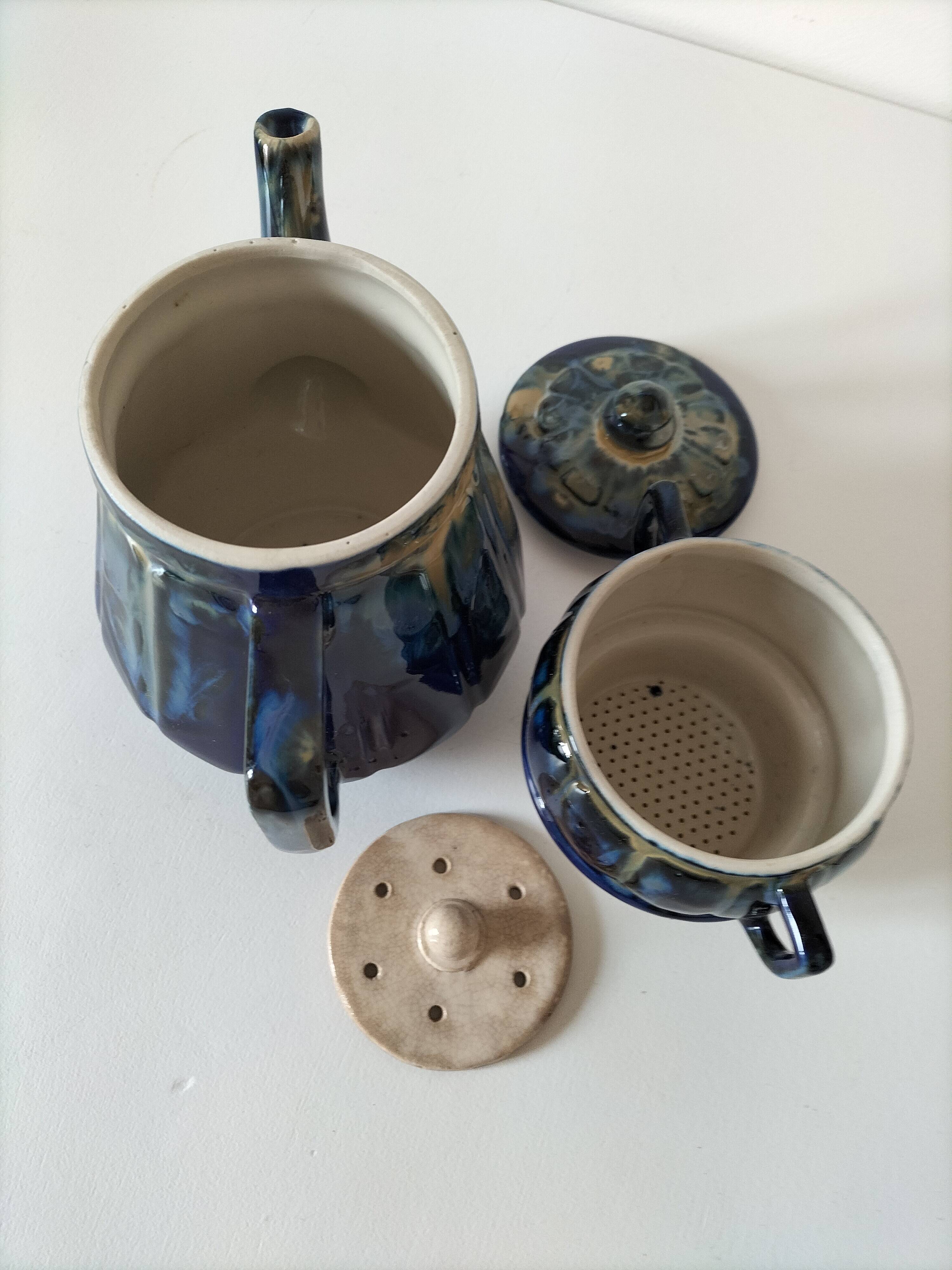 Midnight blue and flamed beige enameled ceramic filter coffee maker