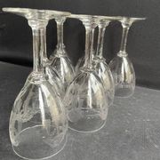 8 guilloché footed glasses – Art Nouveau