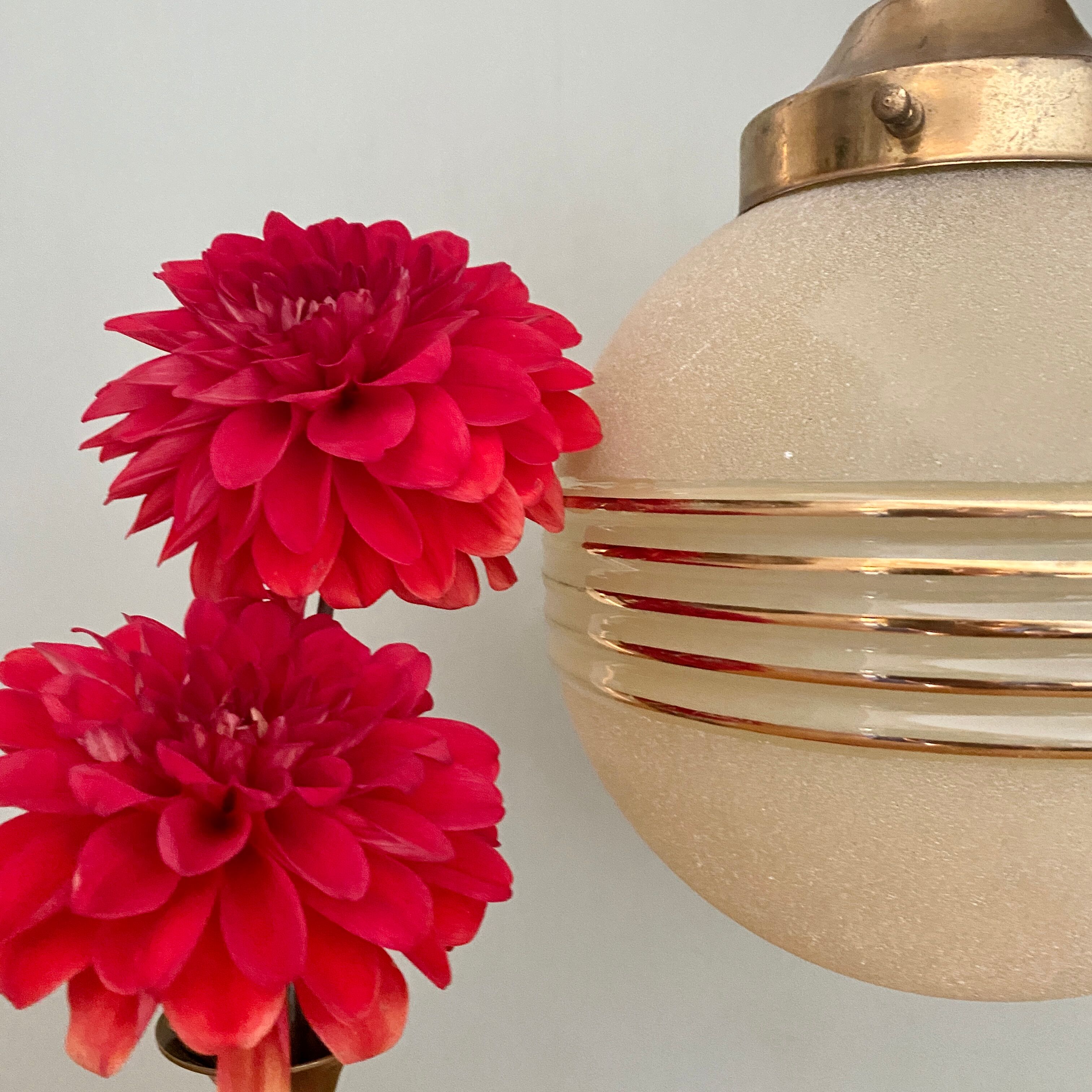 Vintage art deco globe pendant lamp in yellow and gold granite glass