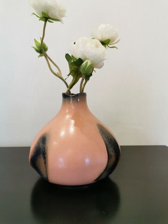 Vintage onion vase BAY West Germany old pink