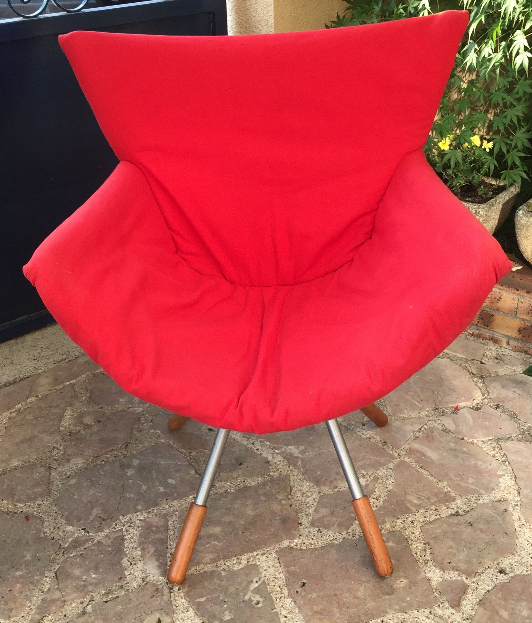 Pair of folding armchairs