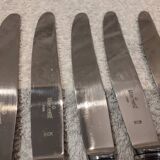 11 silver-plated metal lunch knives by Ravinet Coquille, 18cm