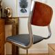 Paire de chaises en nubuck, skaï et aluminium chromé