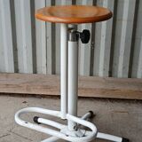 Telescopic bar or workshop stool