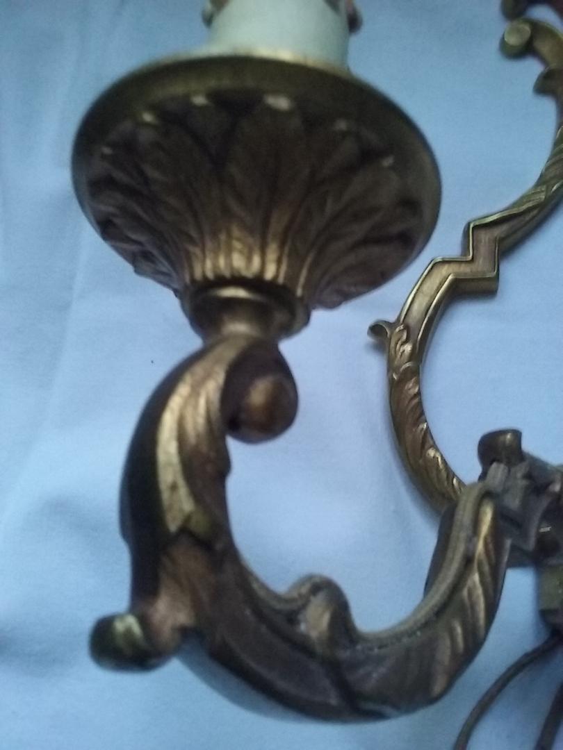 18th century style wall lamp in gilded bronze