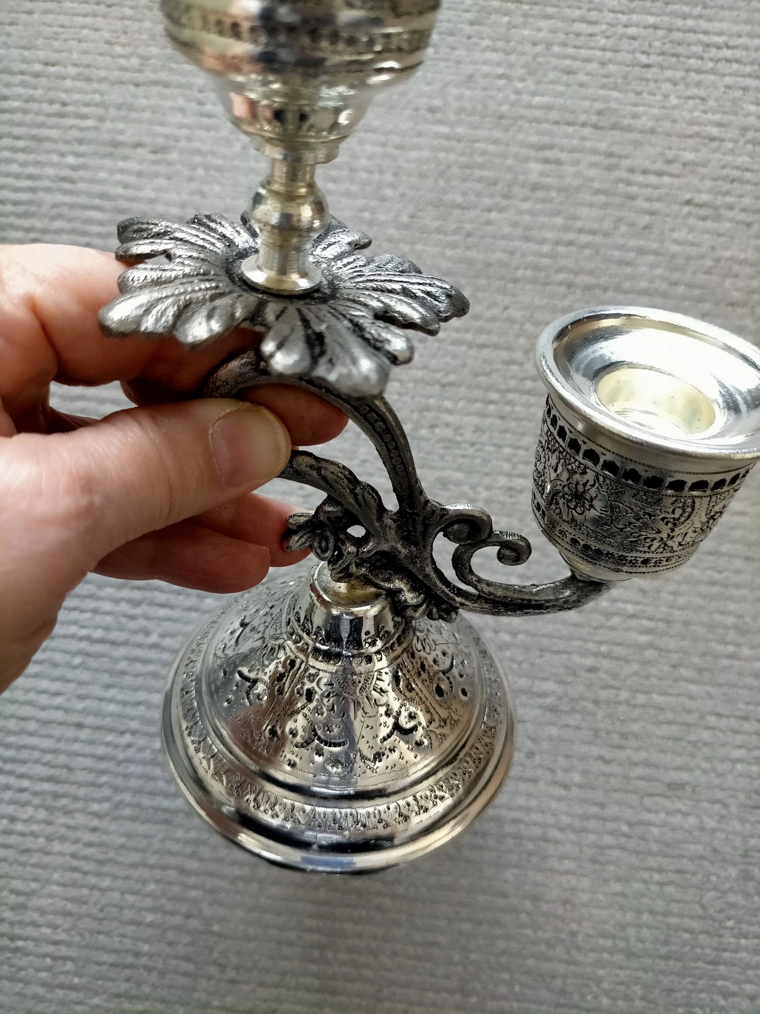 Two-arm metal candlestick
