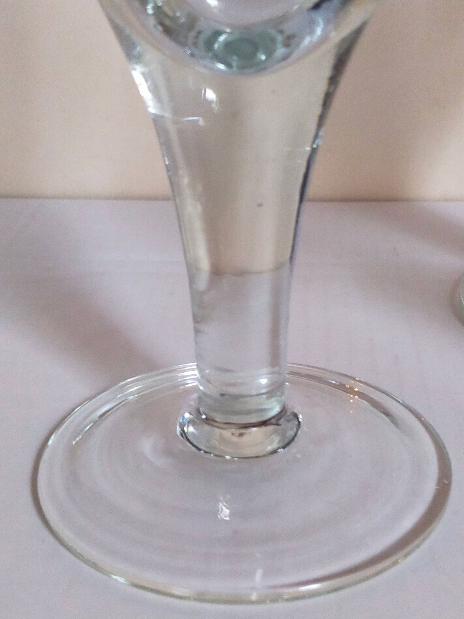 Six verres à pieds en verre soufflé XXL