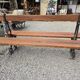 Banc de jardin public de la ville de Paris