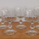 Set of 9 red wine glasses on feet, grape decoration and Luminarc vine shoot