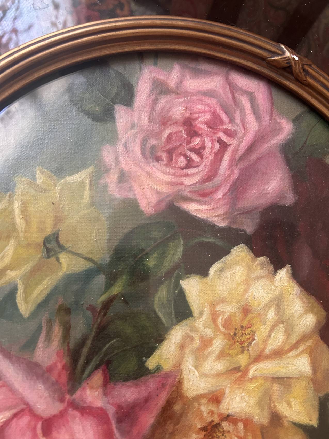 Antique painting of a bouquet of roses, 1900s – glass painting and Louis XVI gilded frame.