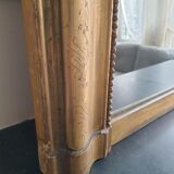 Golden mirror with pediment 98x151cm
