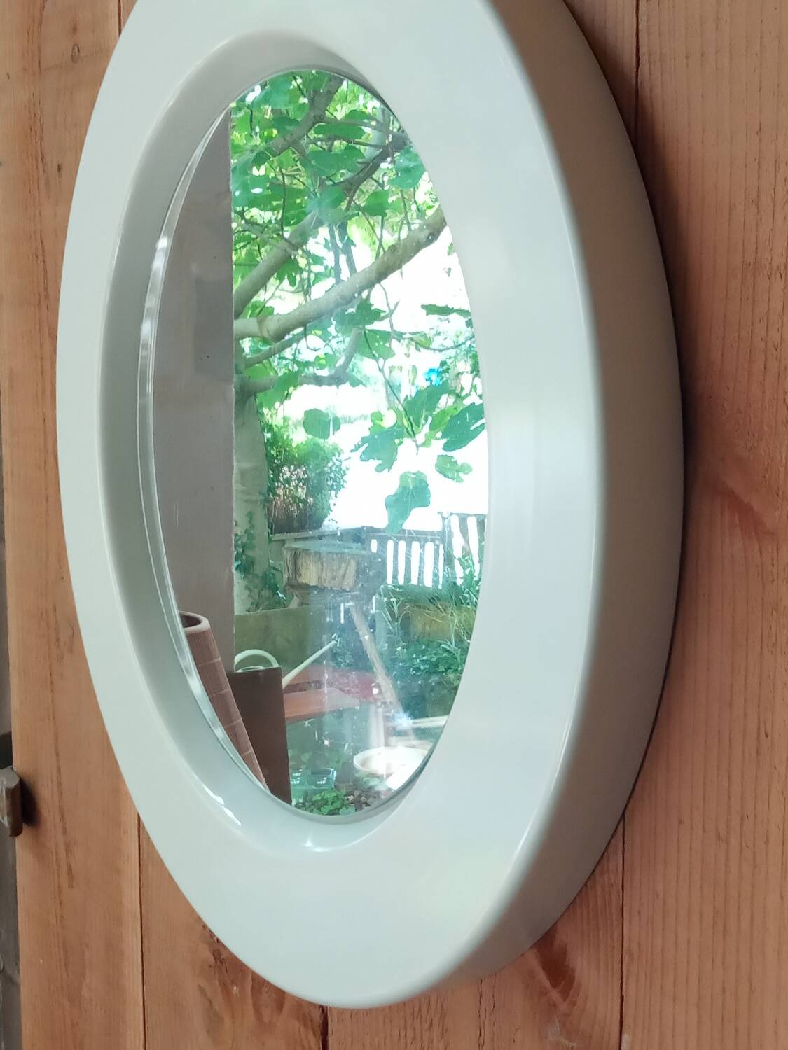 Miroir en plastique années "60",  55 cm