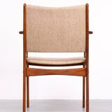 Very nice curved armchair , design by Johannes Andersen