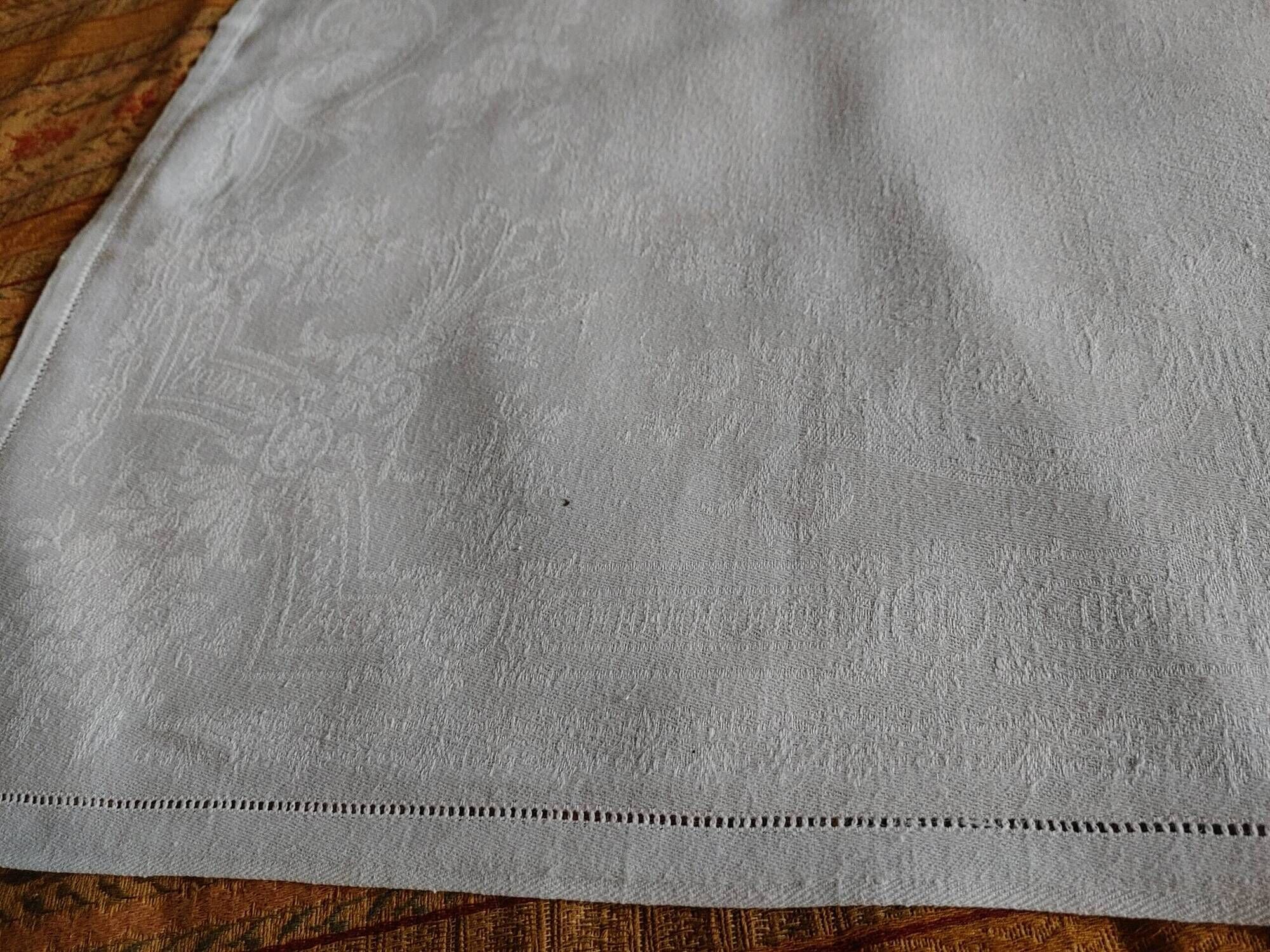 12 old table napkins - Linen & silk damask with Floral decoration - JC monograms