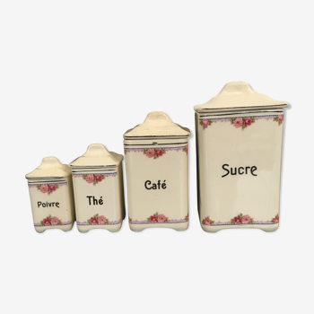 Set of 4 kitchen pots