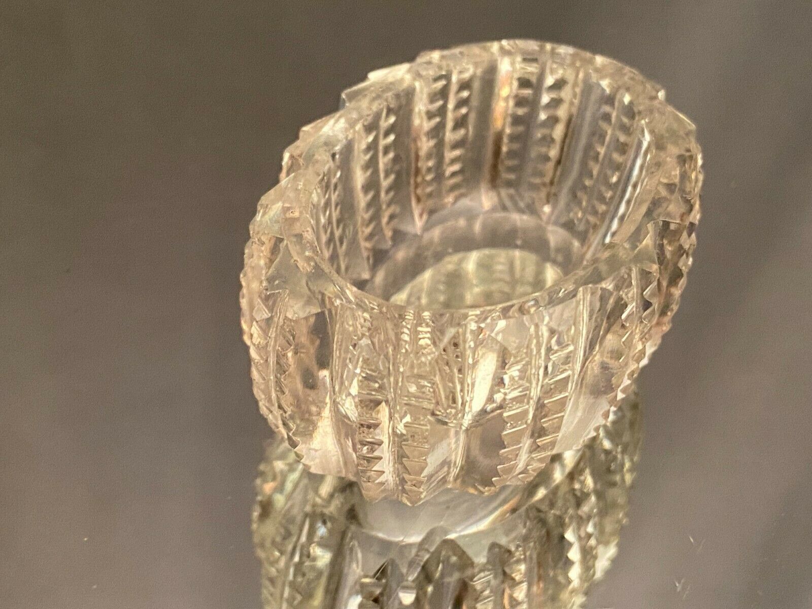 Oblong crystal salt dish