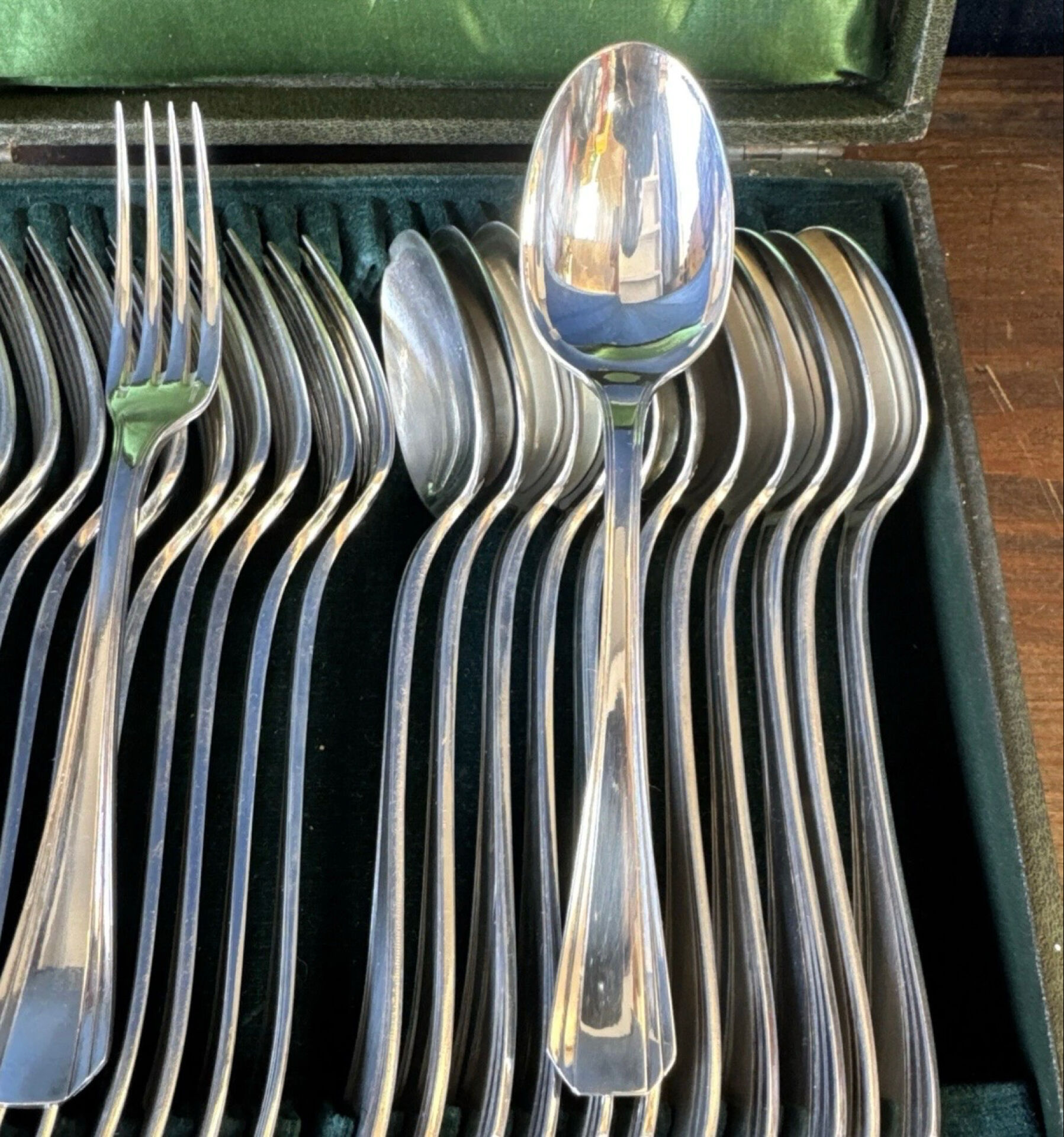 Christofle cutlery set model Boréal 24 pieces Silver-plated Metal Art D box