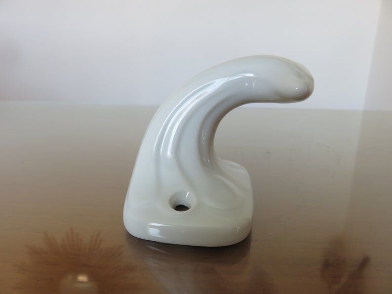 White porcelain patère art deco 30 40