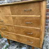 Wooden chest of drawers