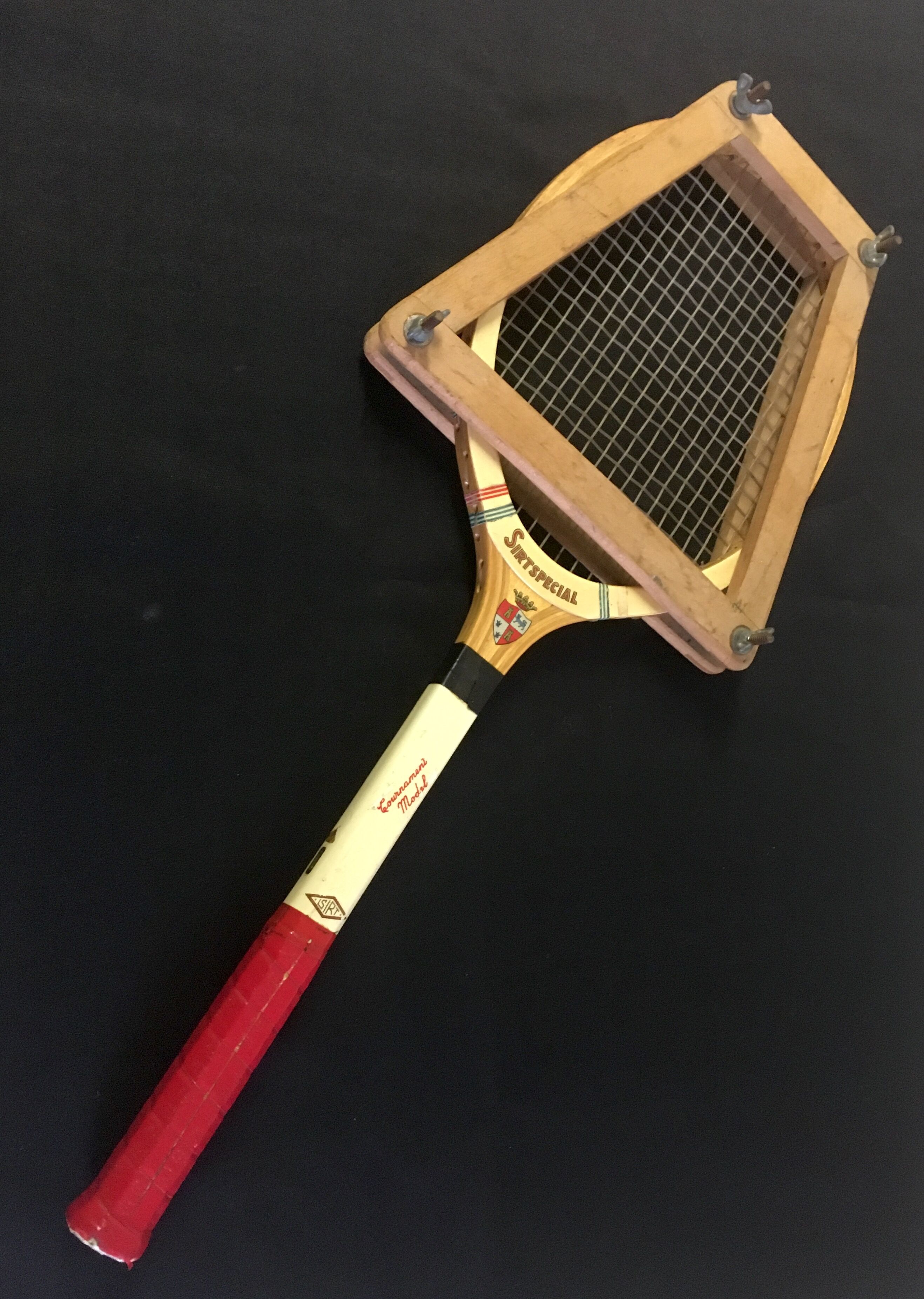 Wooden tennis racket - 70s