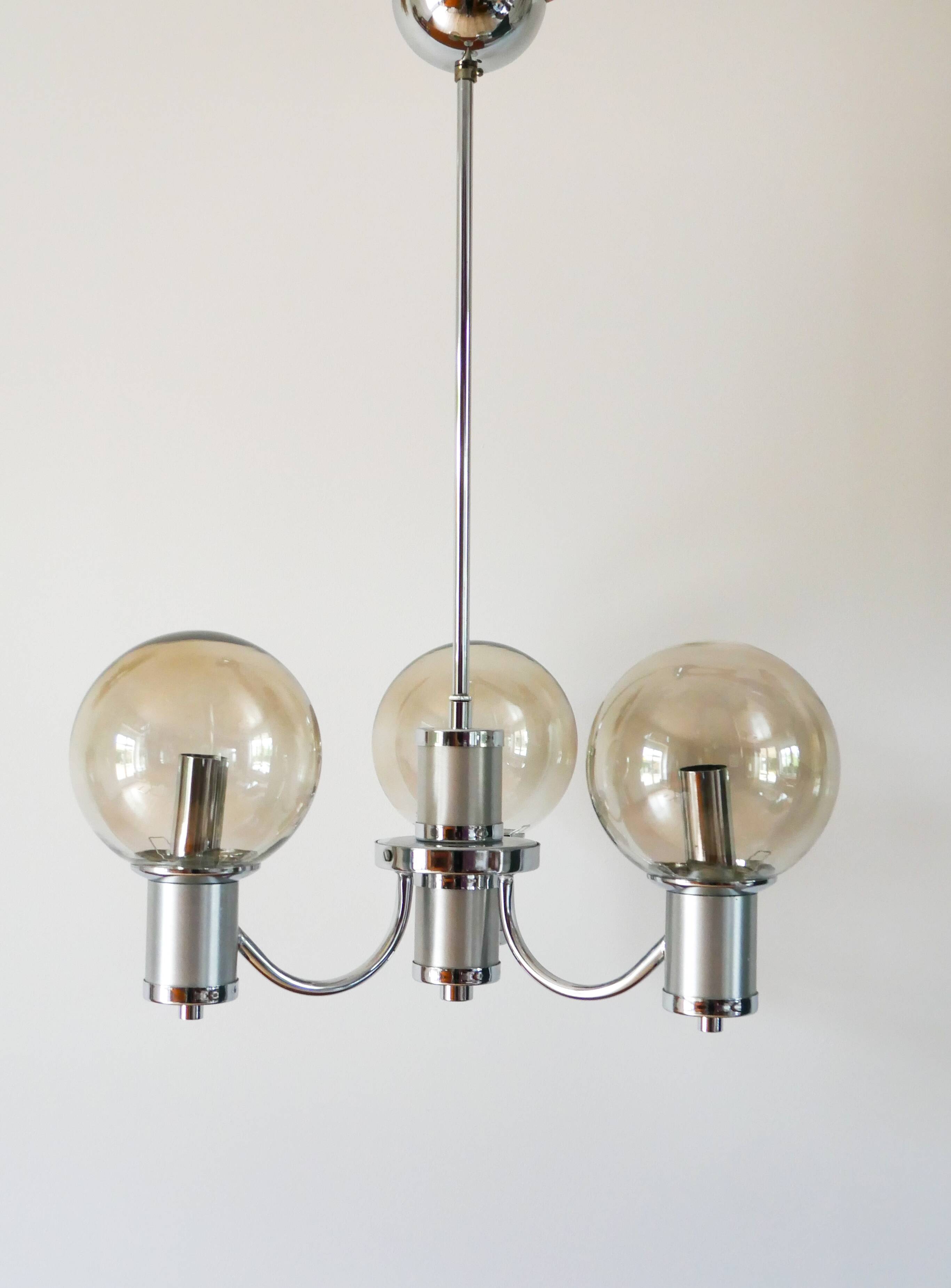 Three-branched chandelier, in chrome and smoked glass globes, Design, 1970