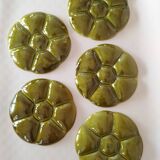10 oyster plates in Gien slip
