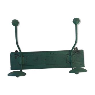 Coat holder