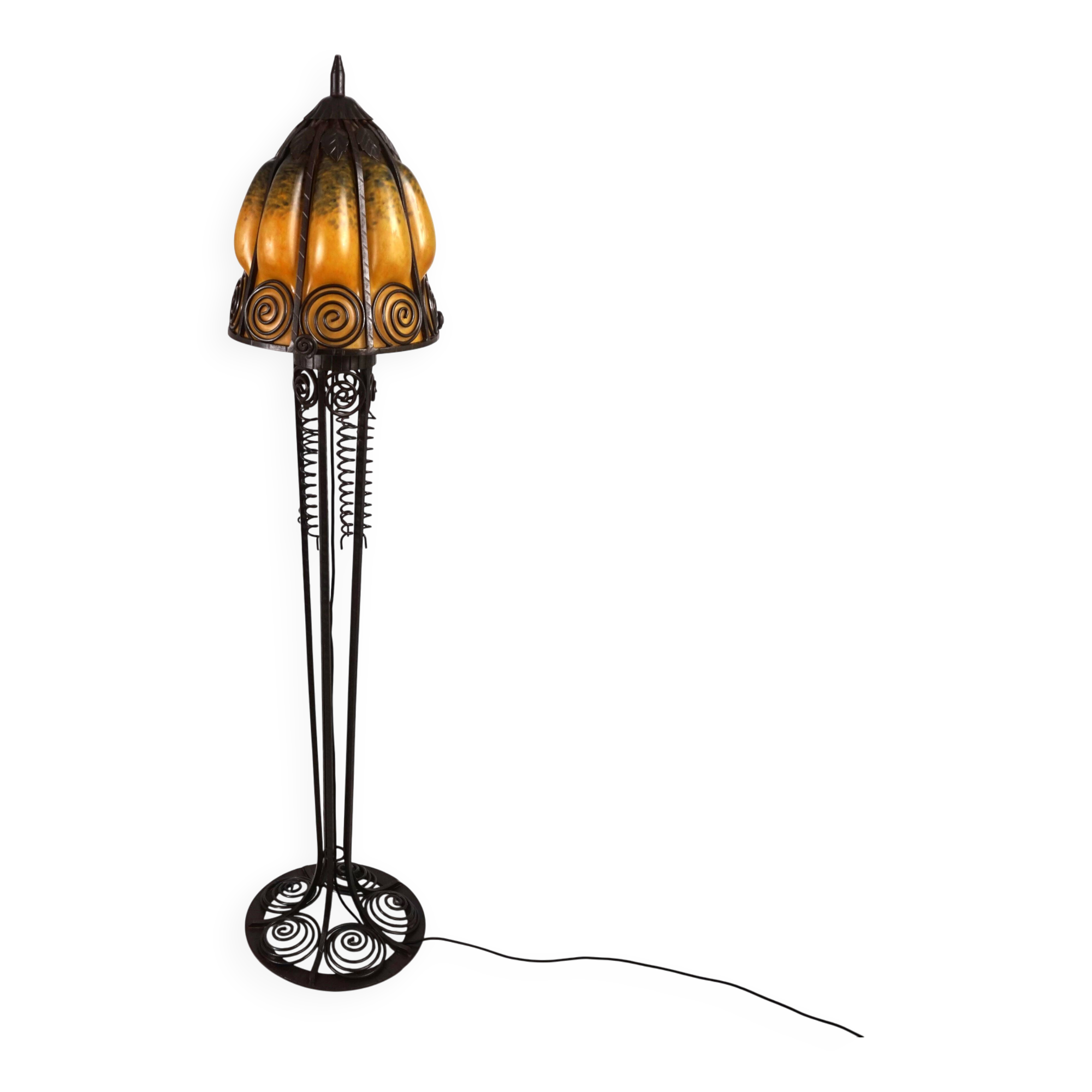 Charles Schneider Art Nouveau wrought iron floor lamp, 1920