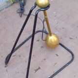 1950s swinging lamppost