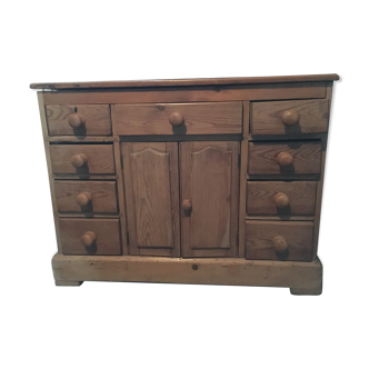 Pine dresser