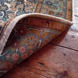 Handmade cashmere wool and silk rug 183x123cm