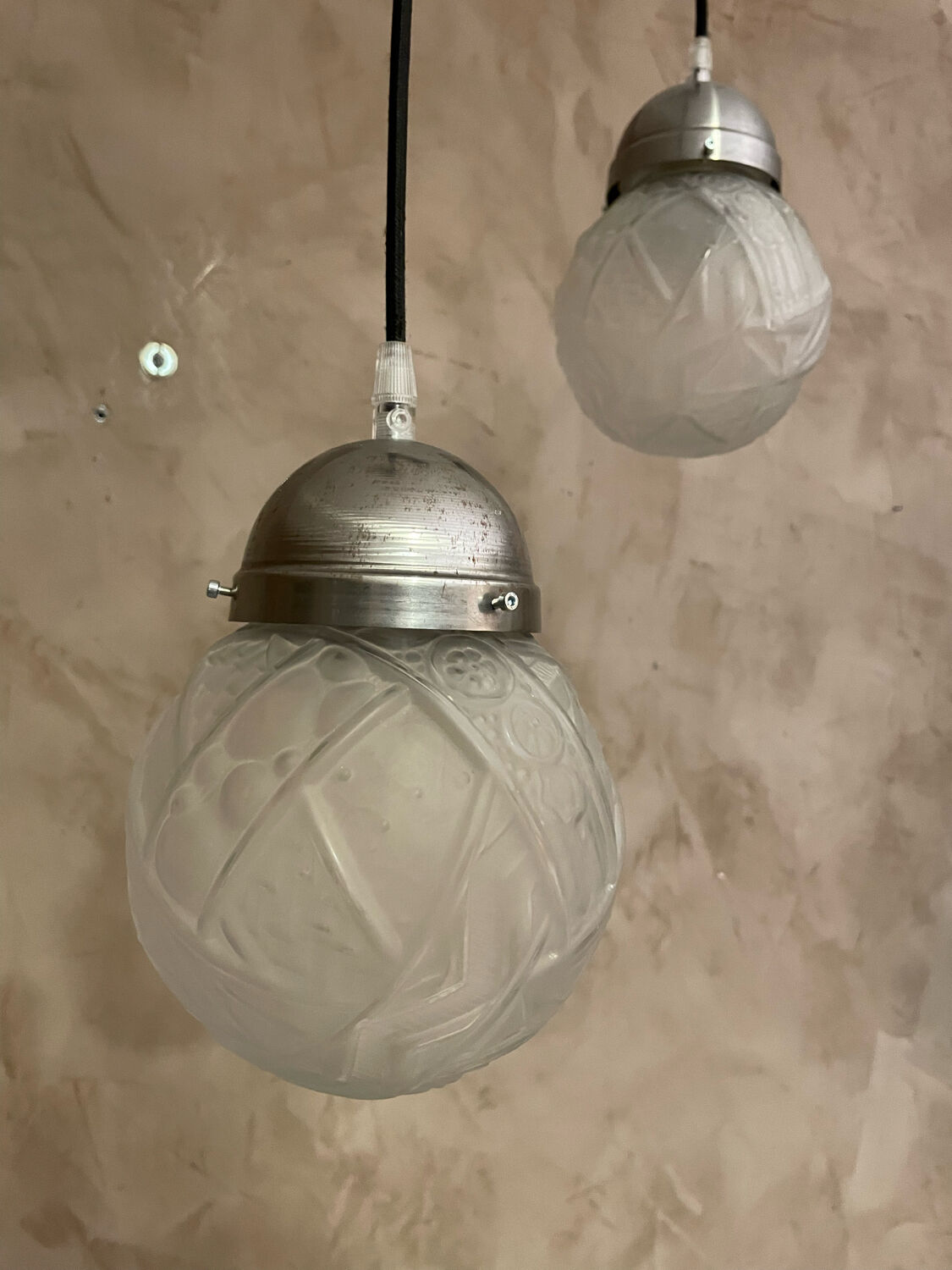 Art deco pendant lamps
