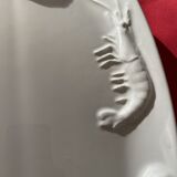 Large dish decorated with shellfish