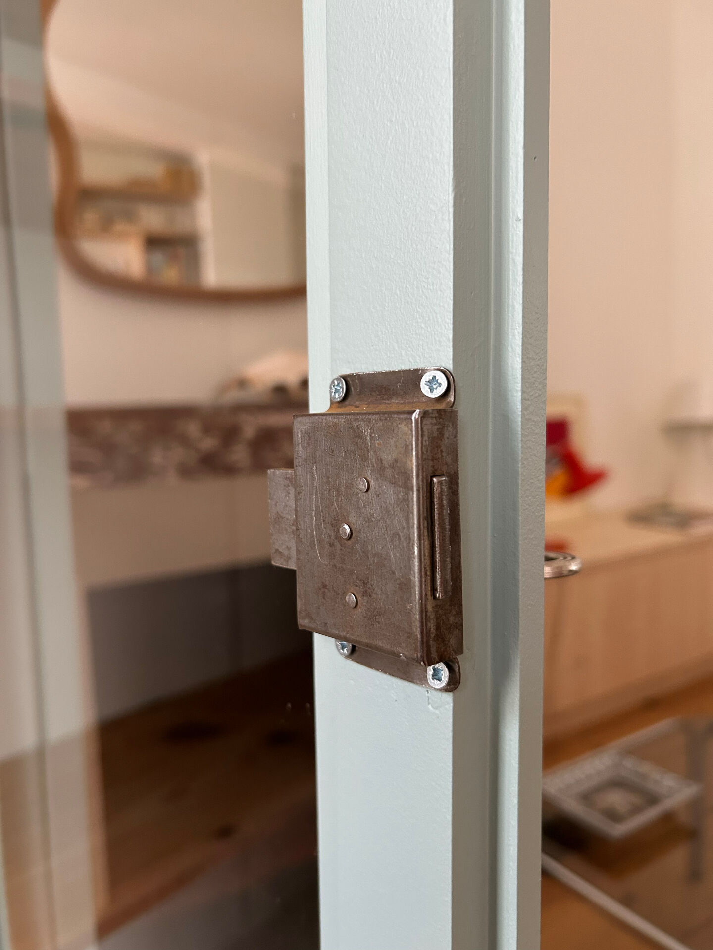 Armoire vitrée rénovée